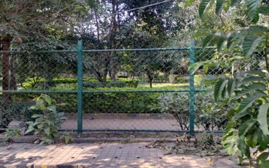 Luxury mini Apartment 2400 Sqft Opp to park